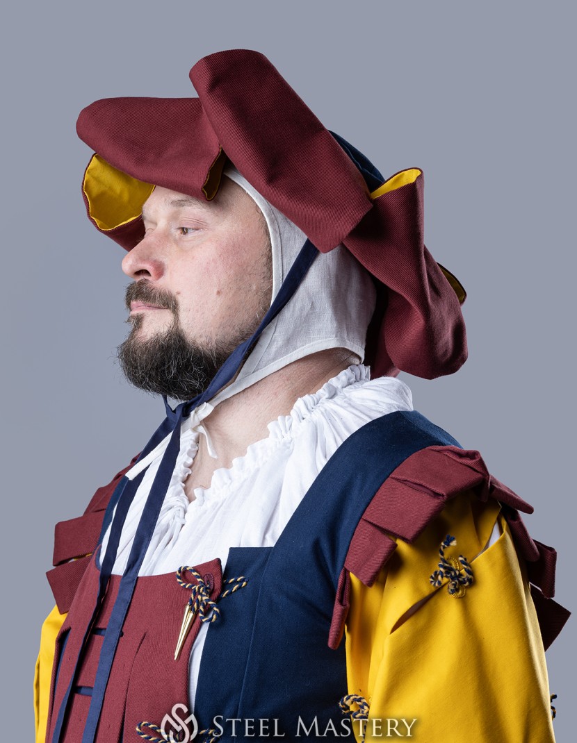 Landsknecht s hat with feathers photo made by Steel-mastery.com