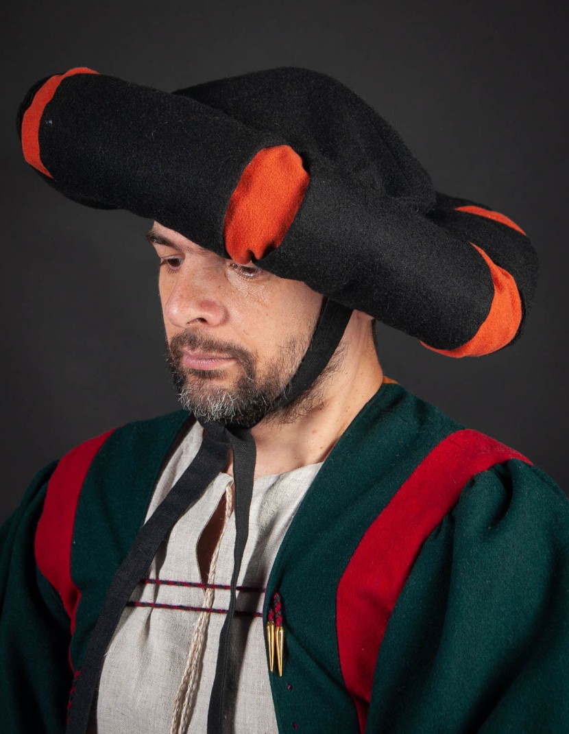 Landsknecht hat with cuts photo made by Steel-mastery.com