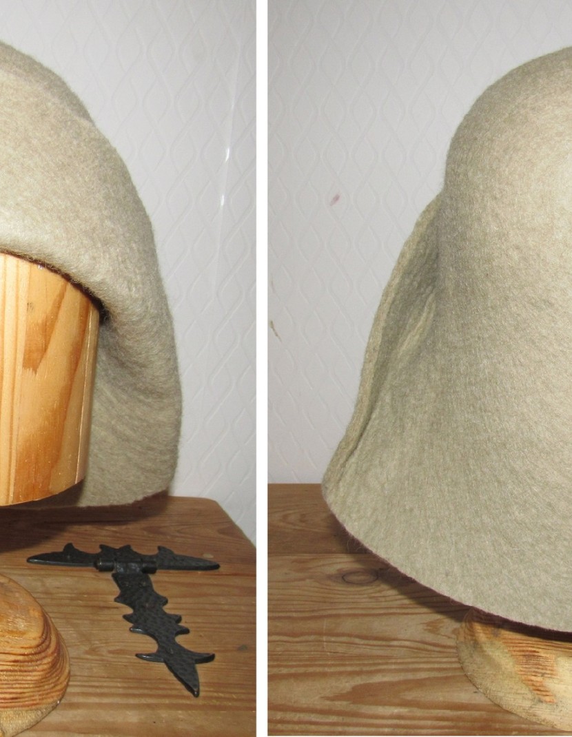 Medieval floppy hat photo made by Steel-mastery.com