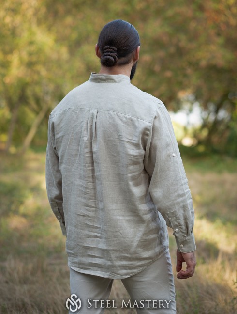 Herrenhemd im mittelalterlichen Stil 