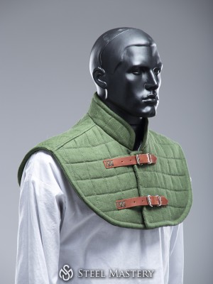 Padded pelerine