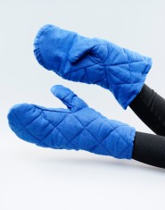 Ordinary padded mittens