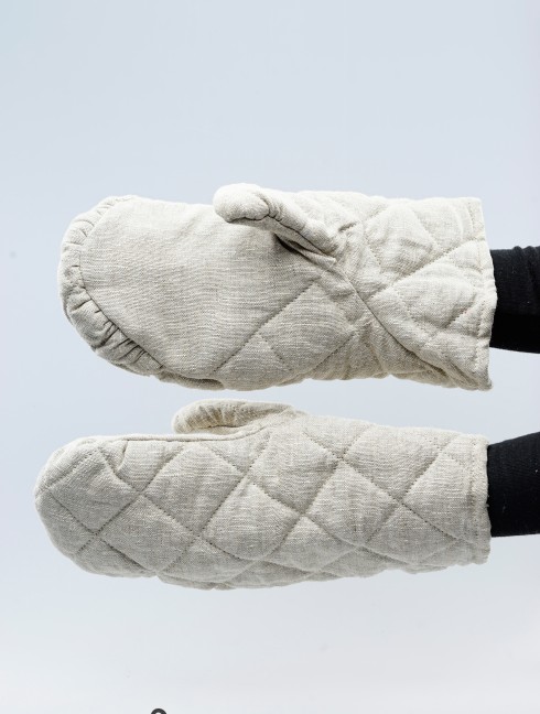 Ordinary padded mittens 