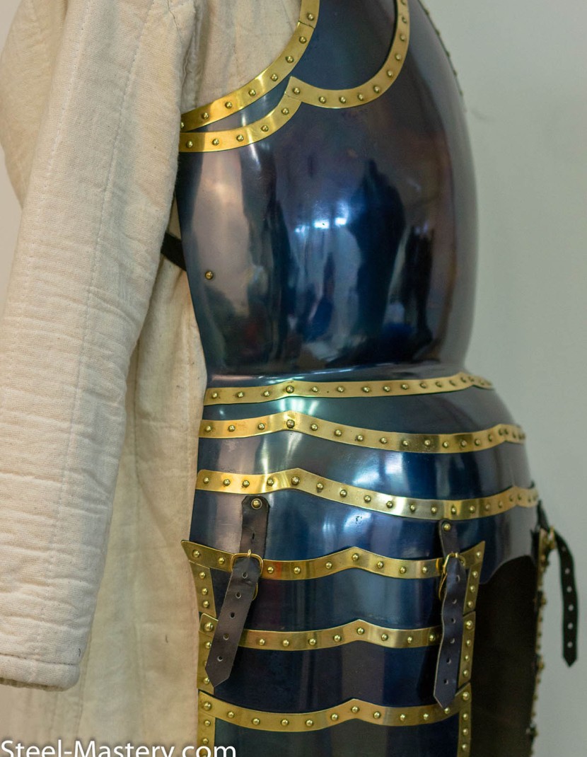 Medieval English blued breastplate, XVI century photo made by Steel-mastery.com