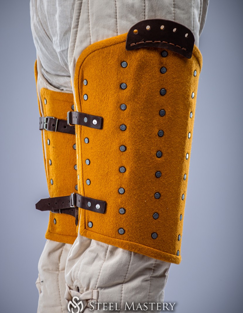 YELLOW WOOLEN THIGH PROTECTION M SIZE IN STOCK  photo made by Steel-mastery.com