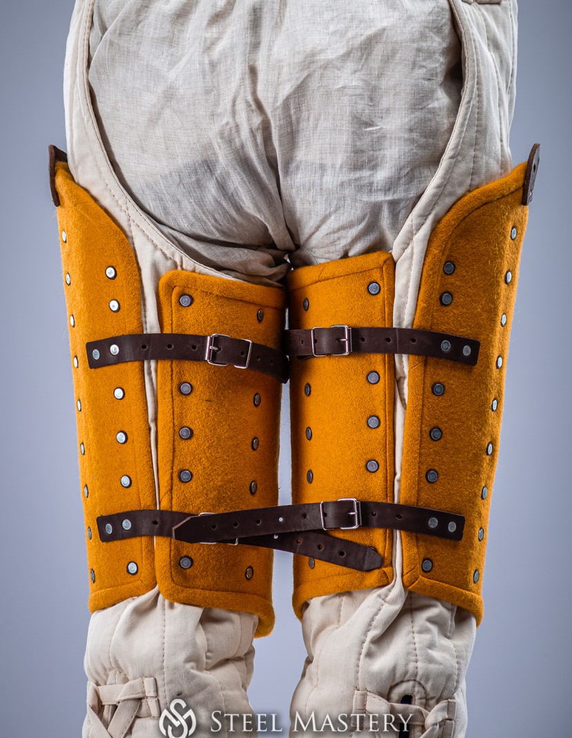 YELLOW WOOLEN THIGH PROTECTION M SIZE IN STOCK  photo made by Steel-mastery.com