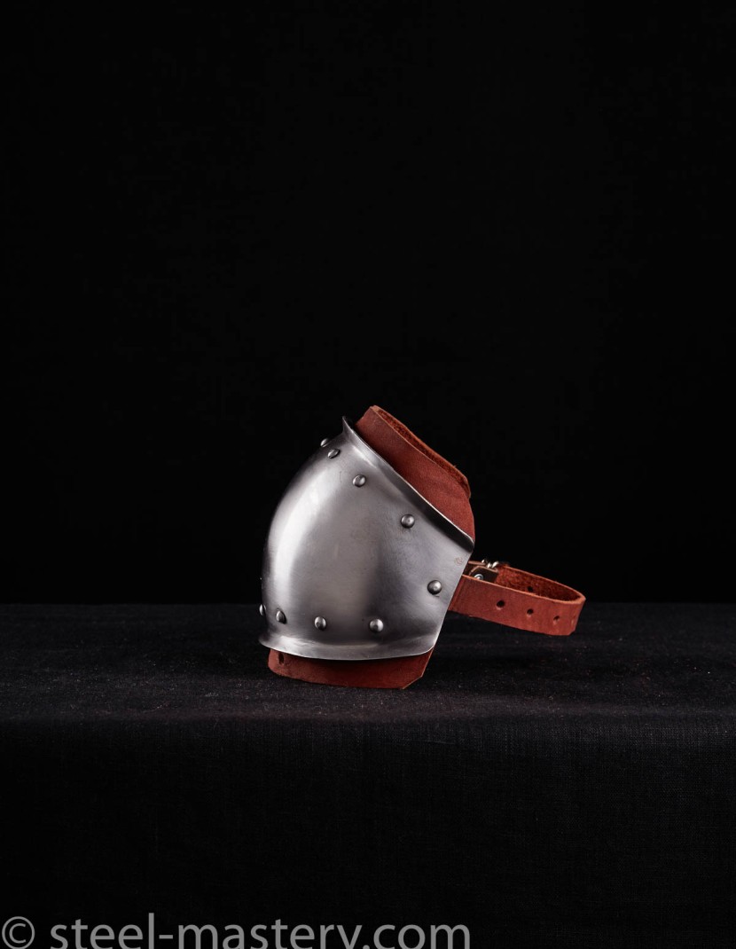 STEEL ELBOW WITH BROWN LEATHER photo made by Steel-mastery.com