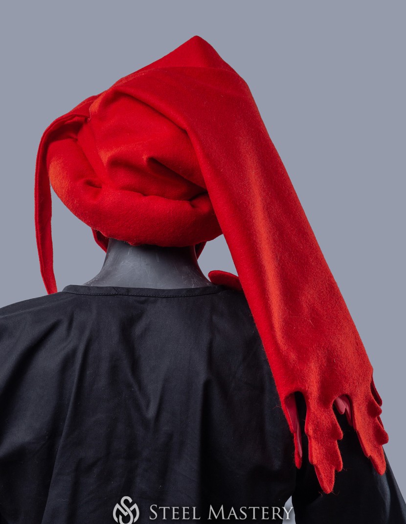 Red woolen chaperon XV century in stock photo made by Steel-mastery.com