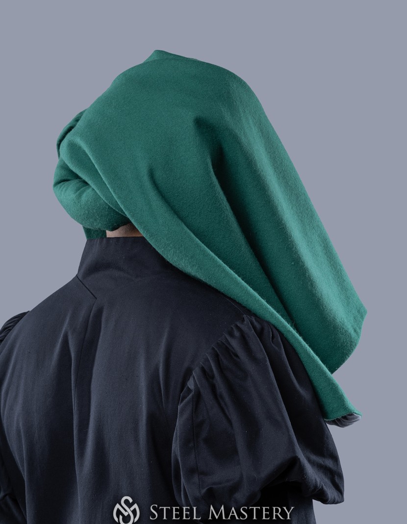 Green woolen chaperon XV century in stock photo made by Steel-mastery.com