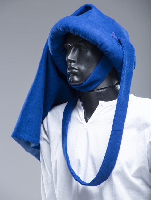 Royal blue woolen chaperon XV century in stock