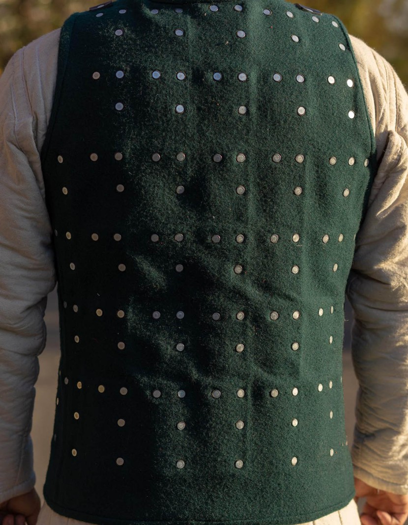 GREEN WOOLEN BRIGANDINE photo made by Steel-mastery.com