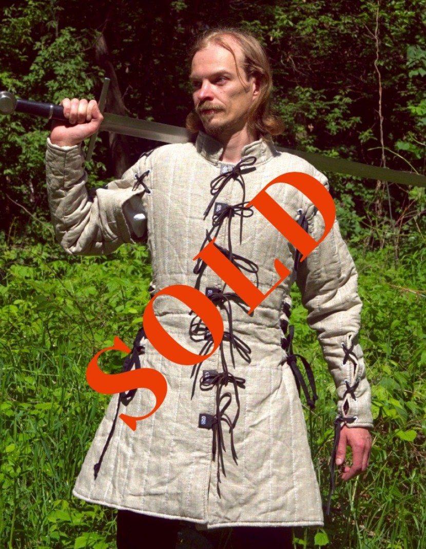  Linen gambeson photo made by Steel-mastery.com