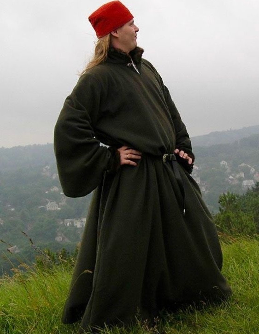  Medieval wool houppelande photo made by Steel-mastery.com