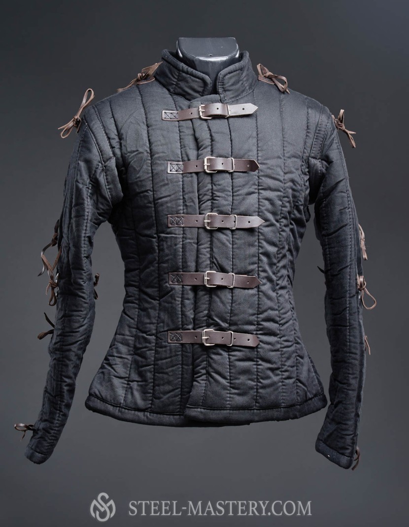 Cotton medieval gambeson, 3 layers photo made by Steel-mastery.com