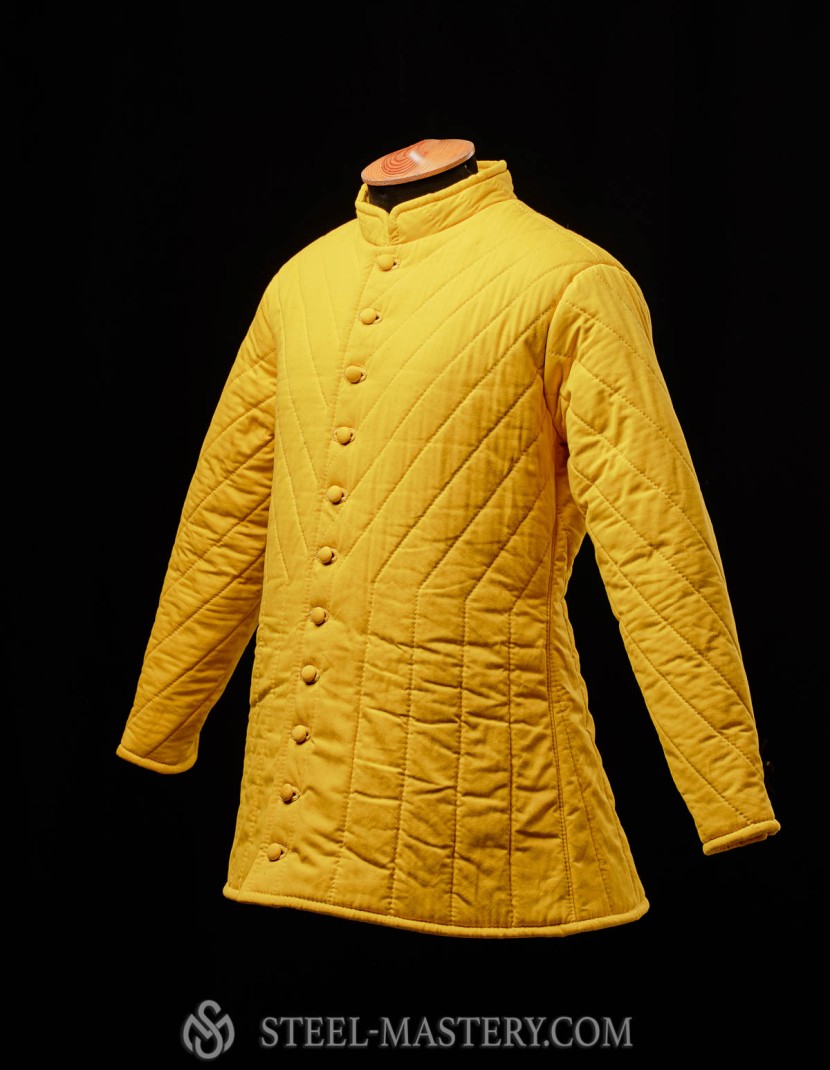 Traditional yellow gambeson (L-size) photo made by Steel-mastery.com