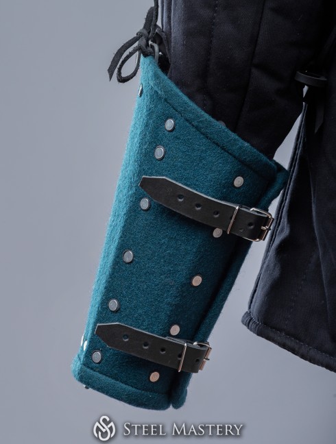 DARK GREEN WOOLEN MEDIEVAL BRACERS L SIZE IN STOCK 