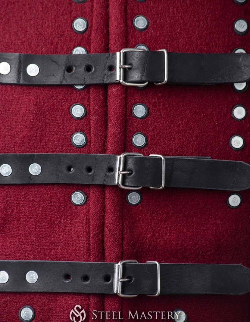Wine red woolen brigandine with spaulders, L size in STOCK photo made by Steel-mastery.com