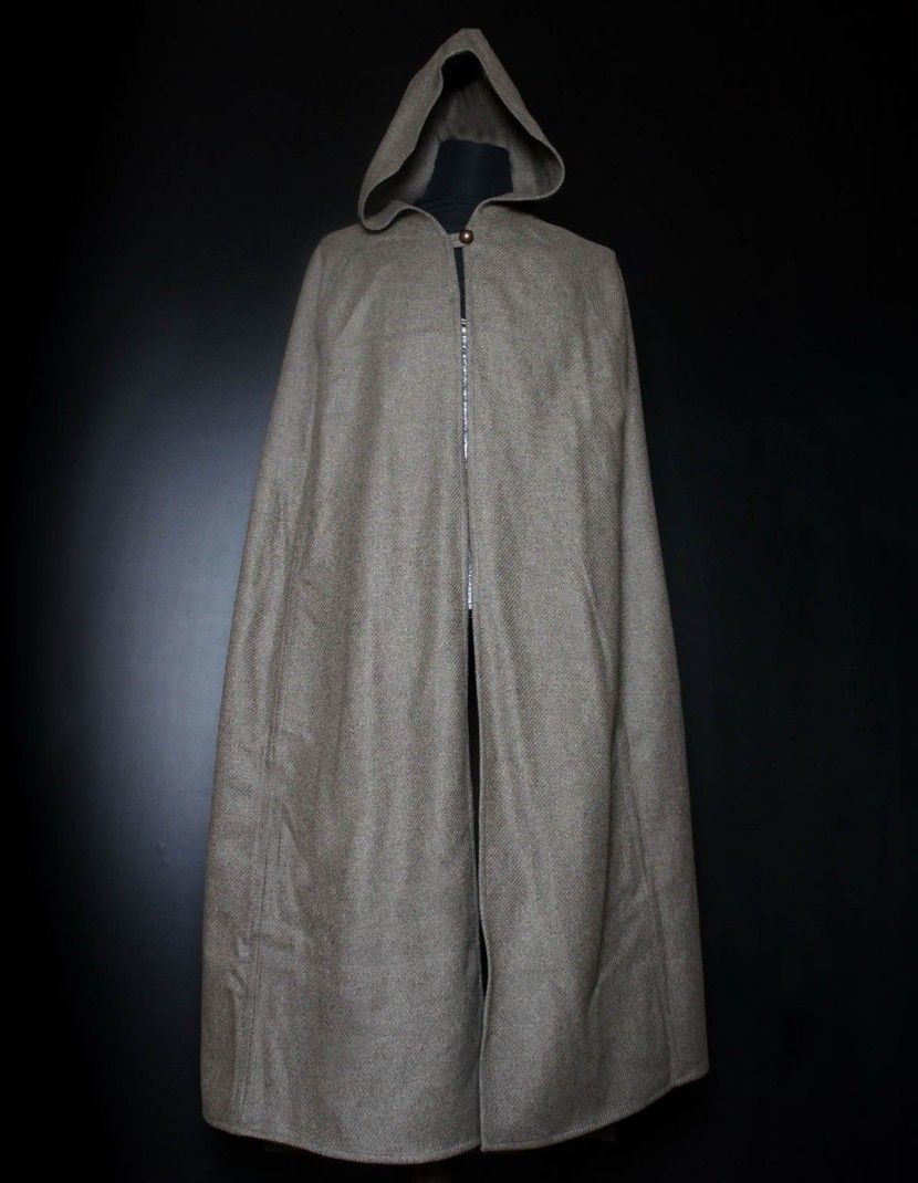 Cloak of uncoloured wool photo made by Steel-mastery.com