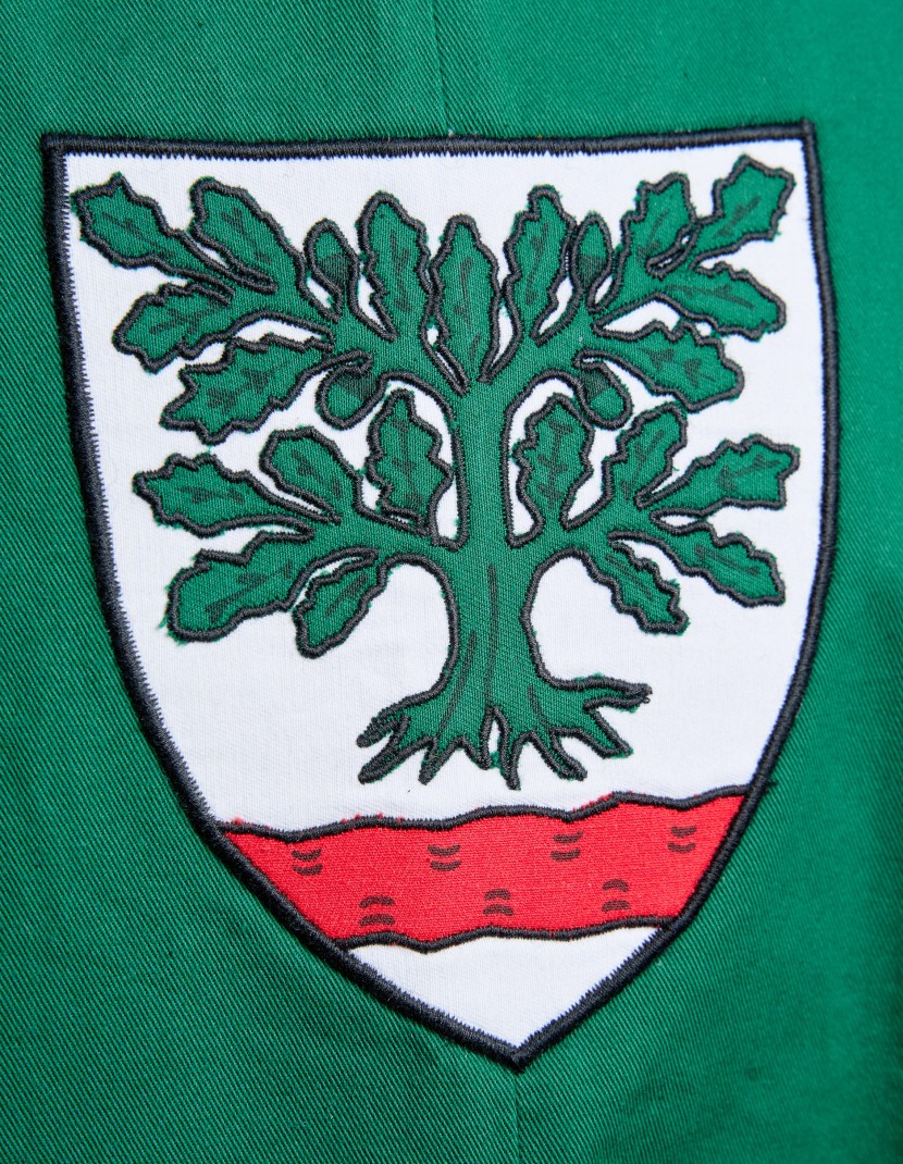 Sleevles green tabard with oak tree  photo made by Steel-mastery.com