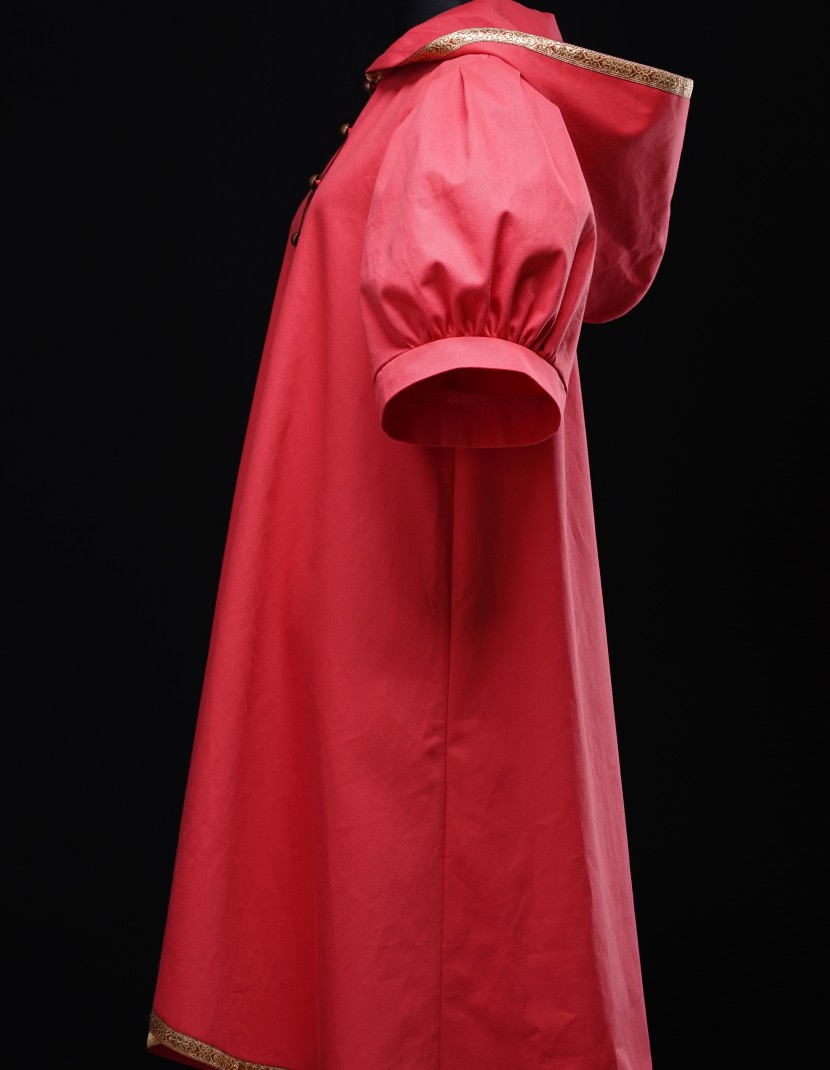 Medieval costume with dress and coat photo made by Steel-mastery.com