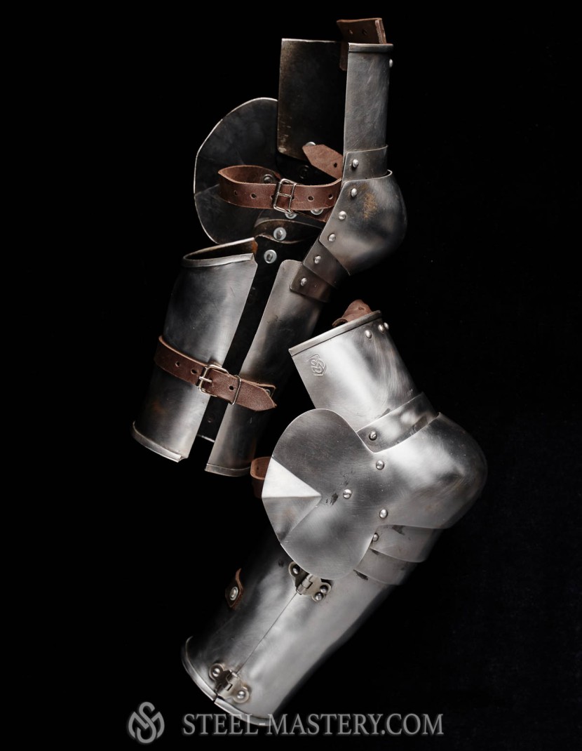 STEEL PLATE ARMS OF THE 14TH CENTURY WITH ELBOW CAPS  photo made by Steel-mastery.com