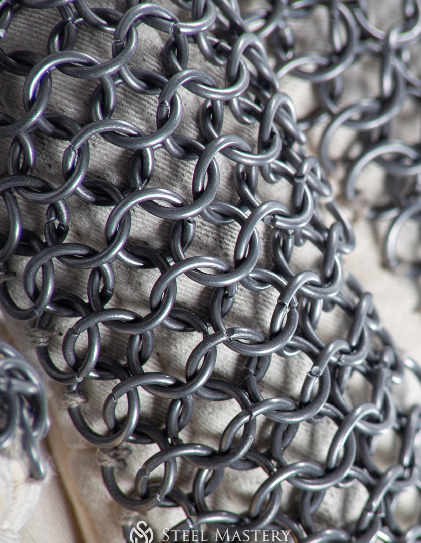 Padded gauntlets with chain mail protection in stock  photo made by Steel-mastery.com