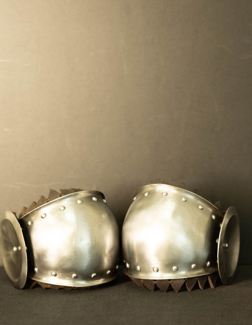 STEEL ELBOW CAPS WITH PLAIN RONDEL  photo made by Steel-mastery.com
