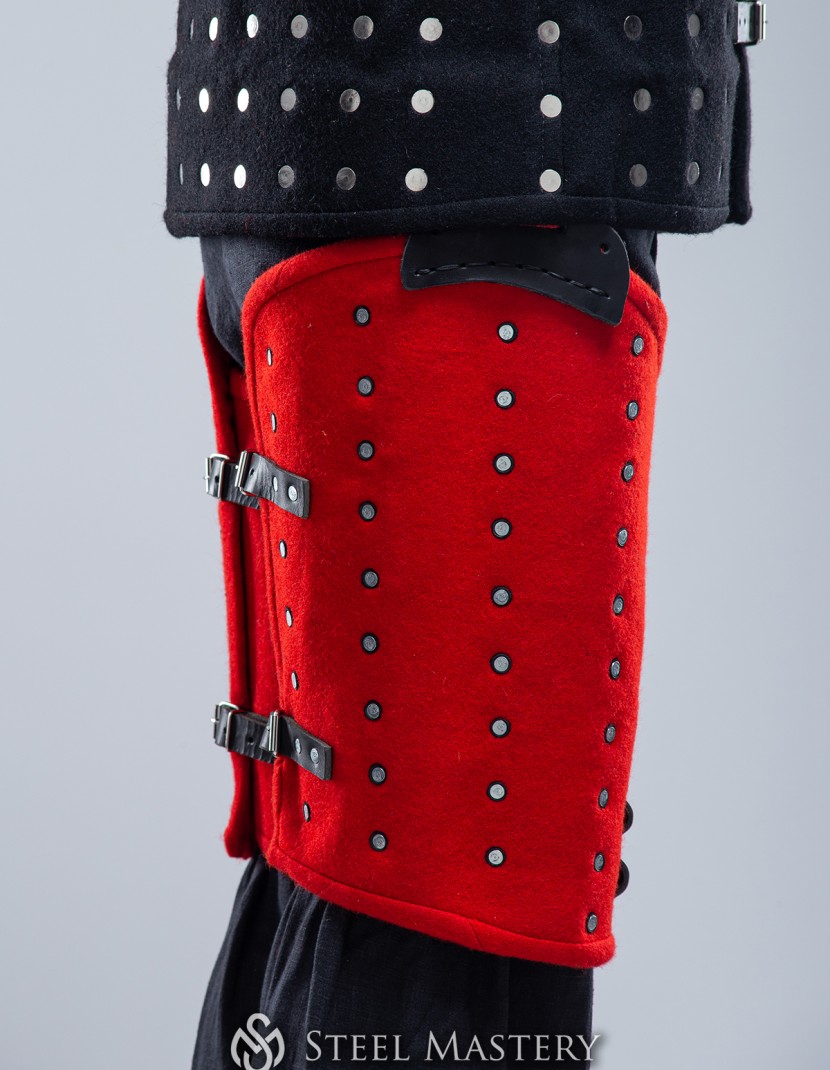 RED WOOLEN THIGH PROTECTION M-L SIZE IN STOCK  photo made by Steel-mastery.com
