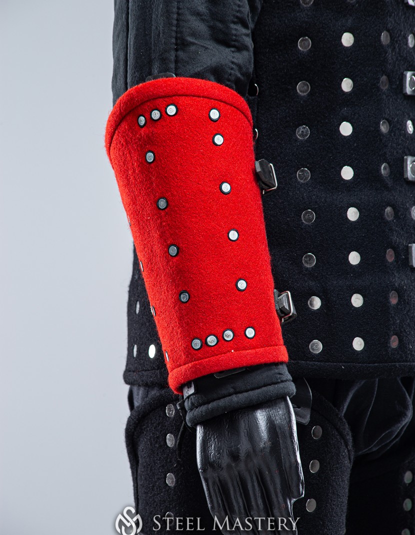 RED WOOLEN MEDIEVAL BRACERS M SIZE IN STOCK photo made by Steel-mastery.com