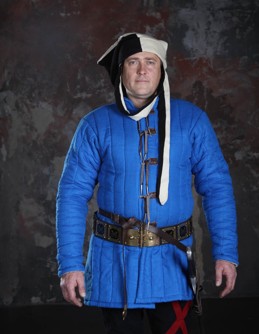 Medieval gambeson 3 layers padding photo made by Steel-mastery.com