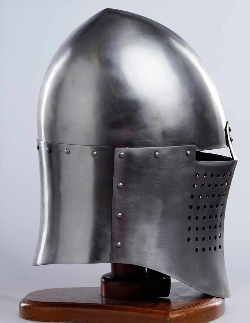 Knightly closed helmet of the 13th century photo made by Steel-mastery.com