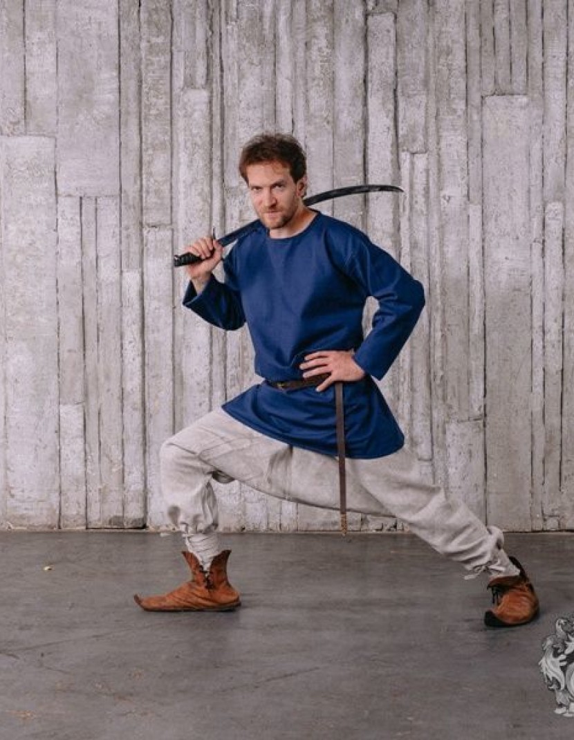 Medieval gambeson and cotton Eastern Pants photo made by Steel-mastery.com