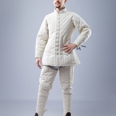GAMBESON AND CHAUSSES FENCING SET image-1