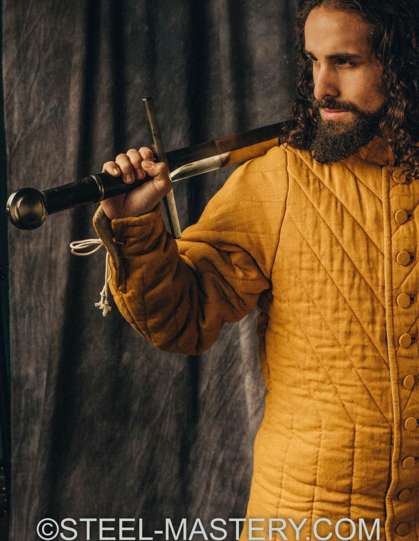 GAMBESON AND CHAUSSES FENCING SET photo made by Steel-mastery.com