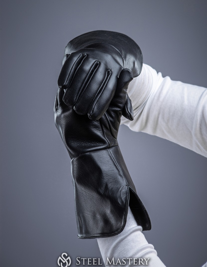 "SHADOW" leather gloves  photo made by Steel-mastery.com