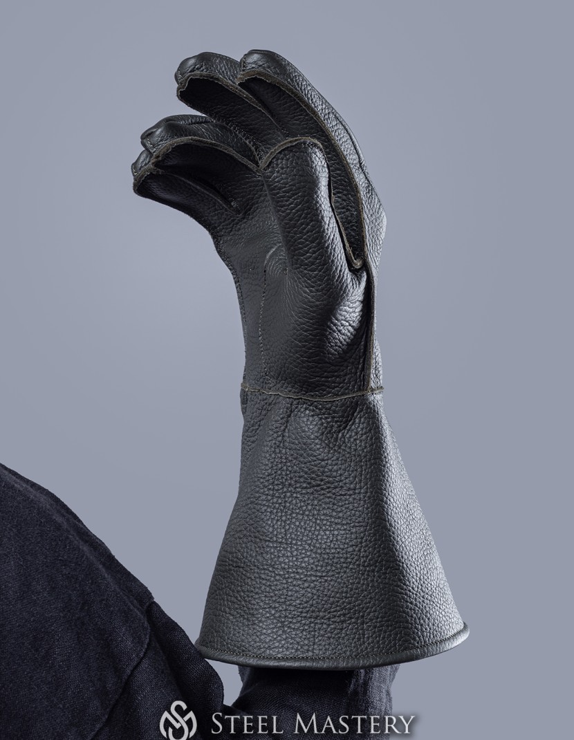 "NIGTHBLOOM" leather gloves photo made by Steel-mastery.com