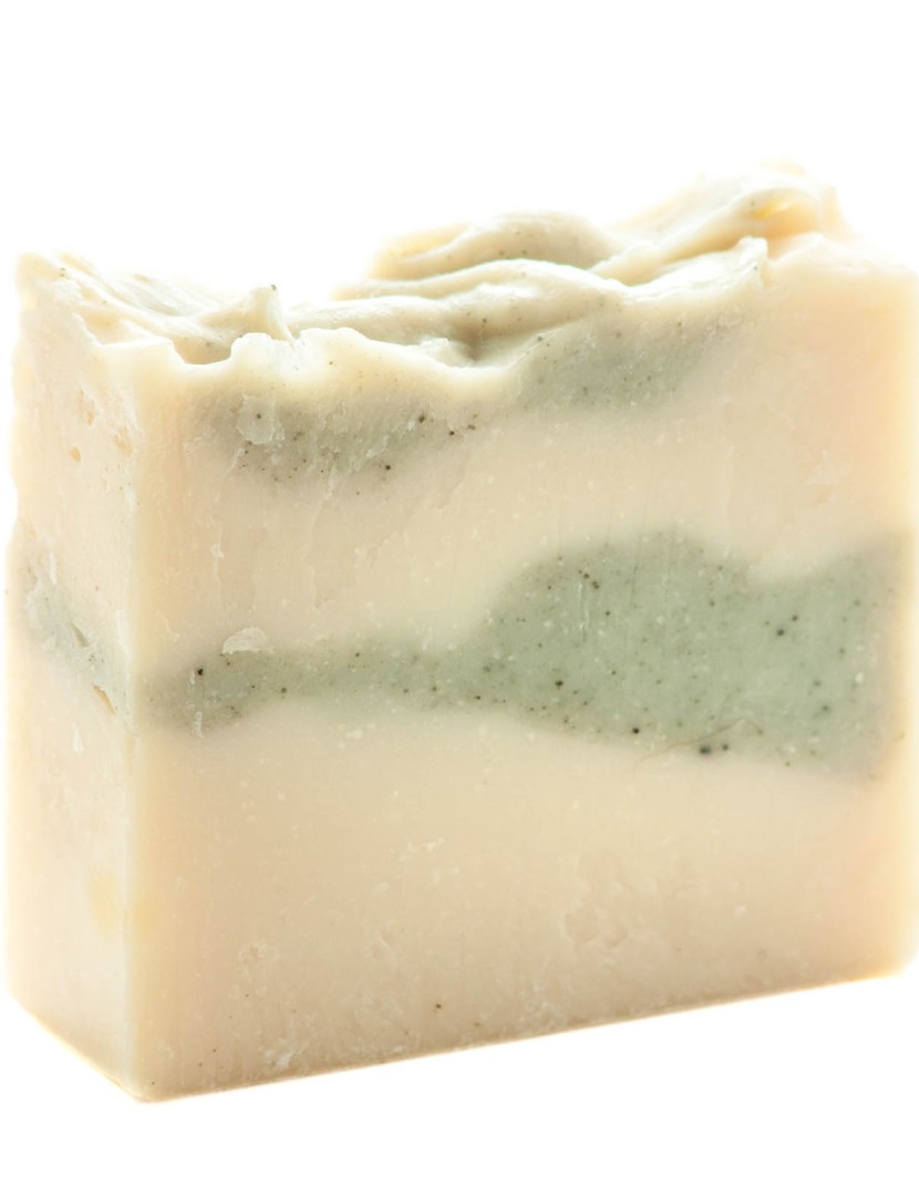 Homemade natural craft soap with white kaolin and fir needle oil photo made by Steel-mastery.com