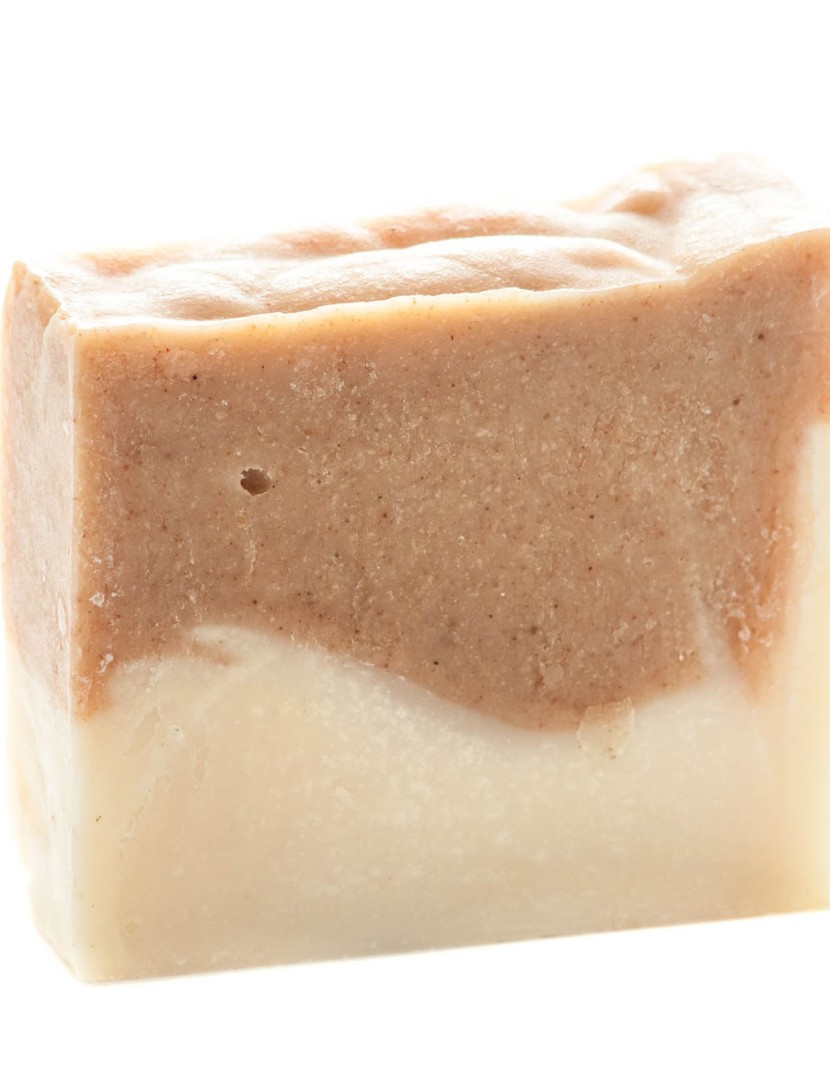 Homemade natural craft soap with red clay and lavender oil photo made by Steel-mastery.com