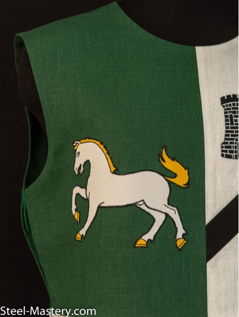 QUARTER COLORED TABARD WITH HORSES AND TOWERS