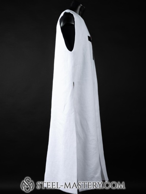 Knight tabard with the emblem of black cross and palm