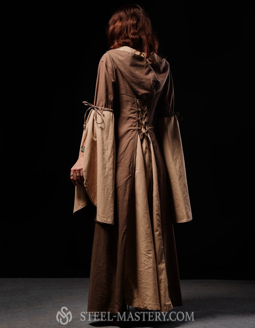Renaissance clothing for women photo made by Steel-mastery.com