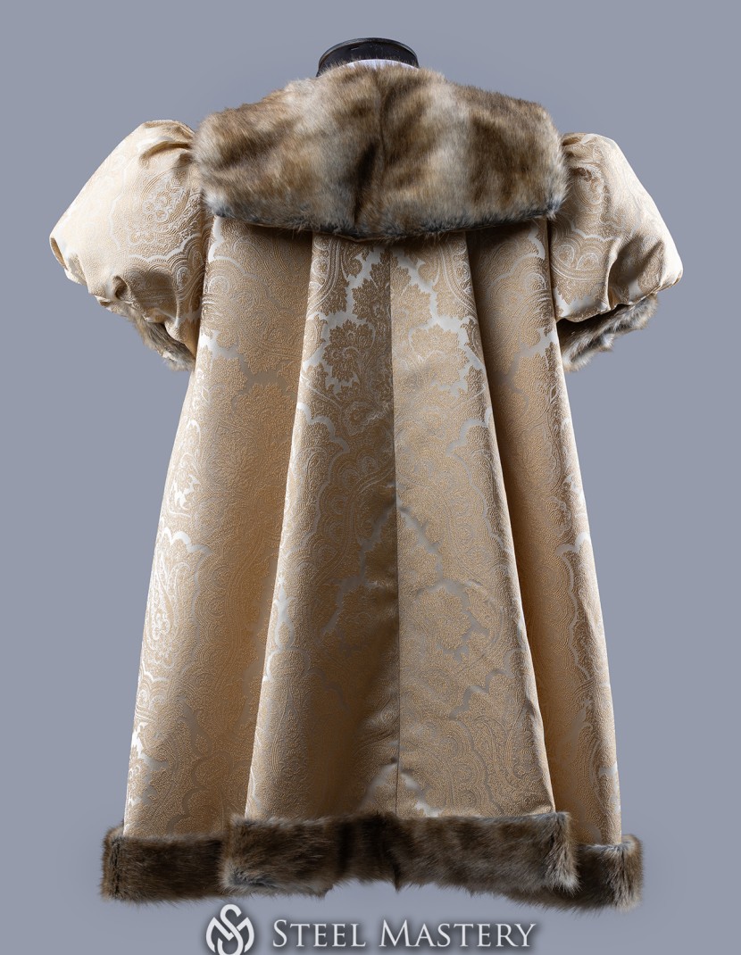 Fur Schaube – Renaissance Noble Coat photo made by Steel-mastery.com