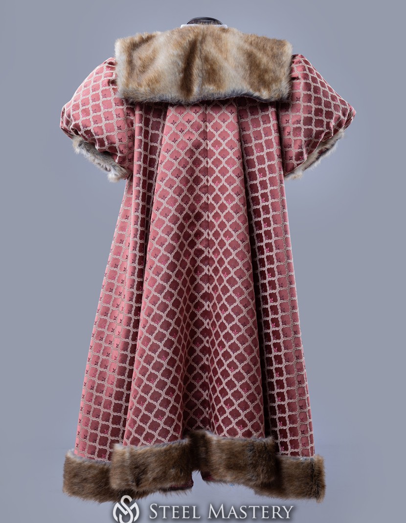 Royal king outfit with fur photo made by Steel-mastery.com