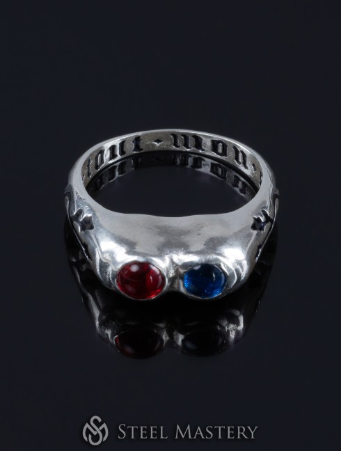 Medieval ring with two gems and inscription "Due tout mon coer" ("With all my heart"). France or England, 15th century
