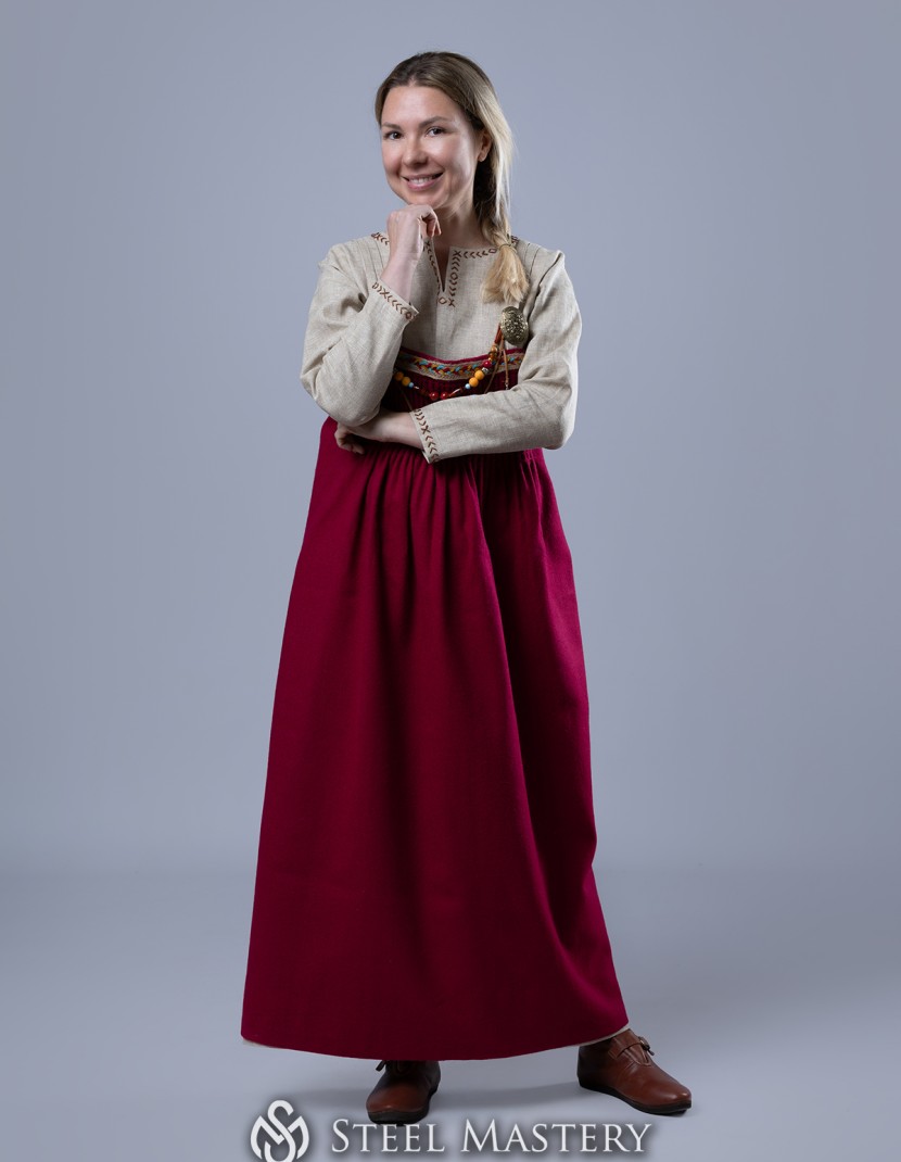 Scandinavian viking outfit "Sigyn style" photo made by Steel-mastery.com