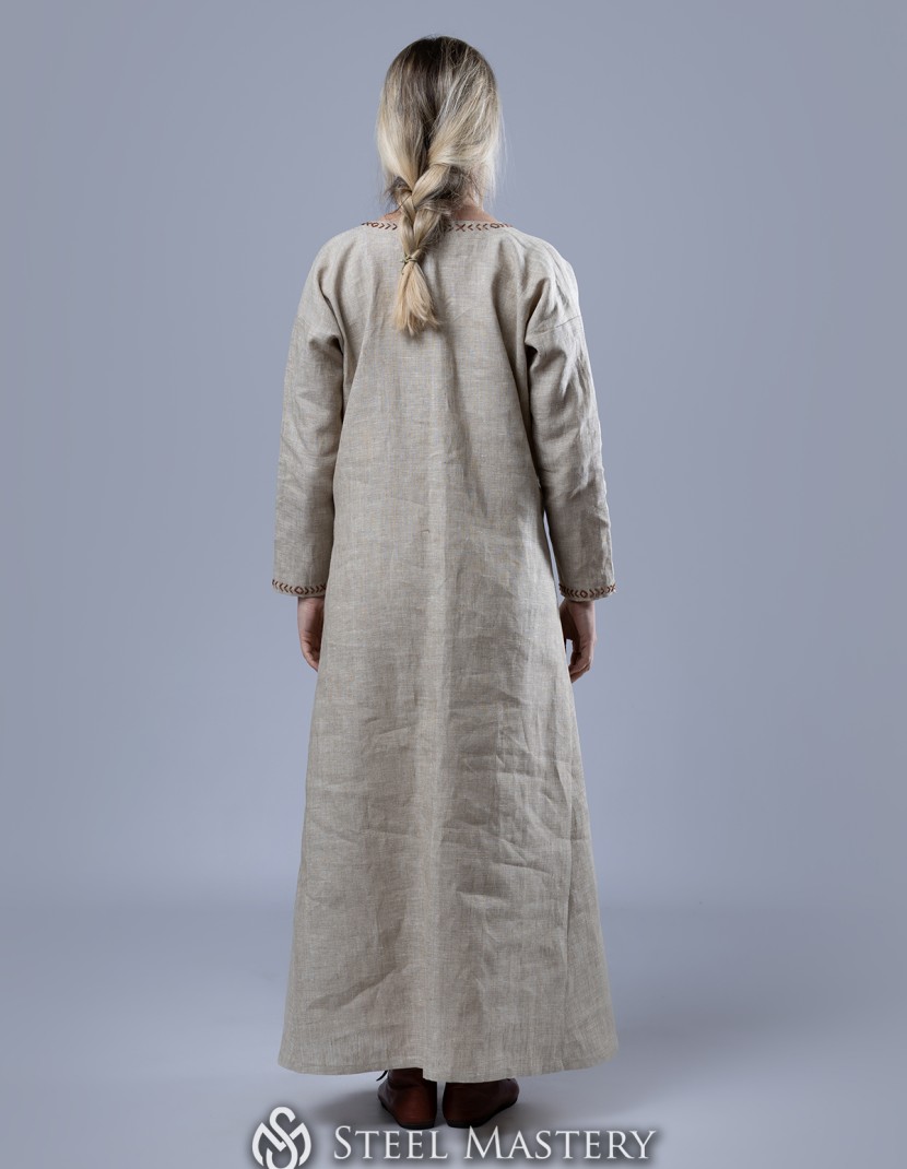 Scandinavian viking outfit "Sigyn style" photo made by Steel-mastery.com