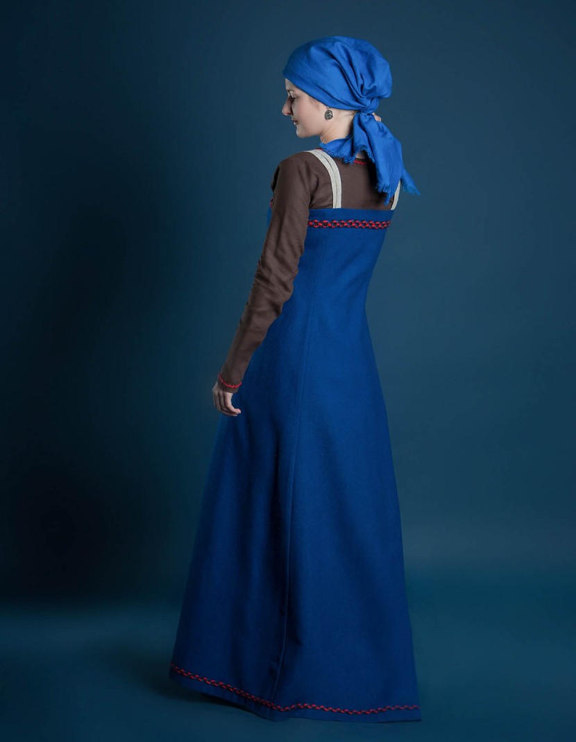 Women's Scandinavian outfit "Frigg style" photo made by Steel-mastery.com
