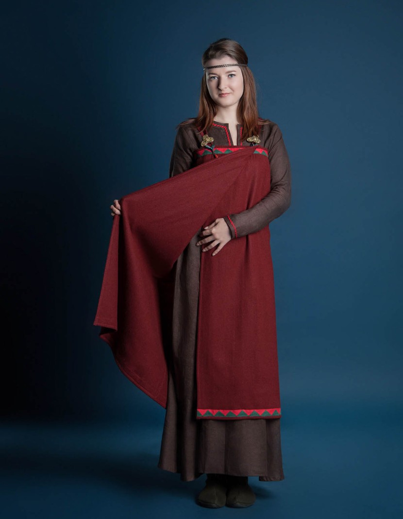 Viking clothing "Idunn style" photo made by Steel-mastery.com
