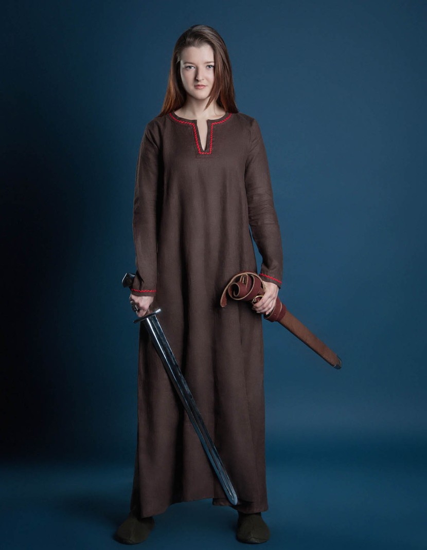 Viking clothing "Idunn style" photo made by Steel-mastery.com