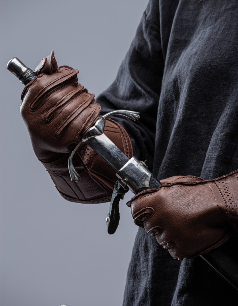 "Vanguard" Leather gloves  photo made by Steel-mastery.com